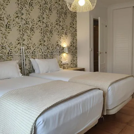 A 150 M De La Playa De Baltar - Vut Apartamento