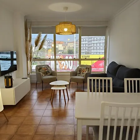 Apartamento A 150 M De La Playa De Baltar - Vut